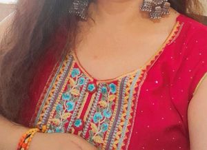 Embroidered Pink Kurti