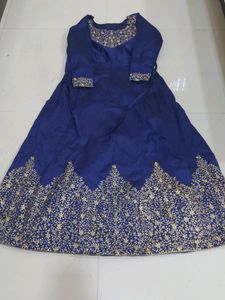 Slim -Girl Size . All Amazon and Other Shop Dress. It&#39;s Like New