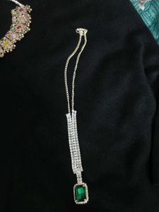 Necklace Set 3 one..earring free look voice new