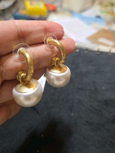 Big Pearl Earrings