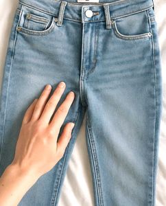 Light Wash Denim Jeans Brand New H&amp;M Imported USA