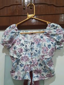 Crop floral Blouse NEW
