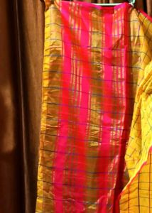 Silk Blend Saree Without Blouse