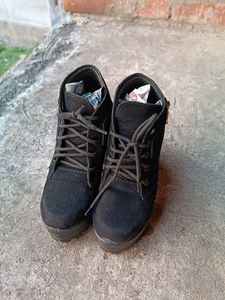 Black Velvet Ankle Length  Boots For Women's