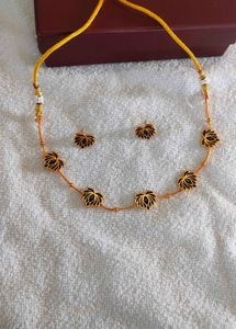 Lotus Necklace Set