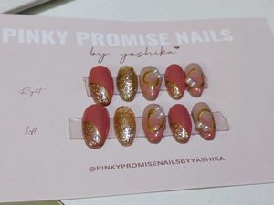 Press-On Nail Set