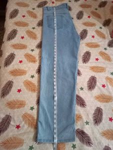 Light Wash Baggy Jeans For Men