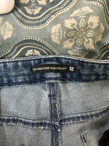 Levi&#39;s jeans