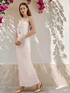 Elegant Twist-Front Maxi Dress