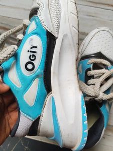Ogiy White &amp; Blue Sneakers