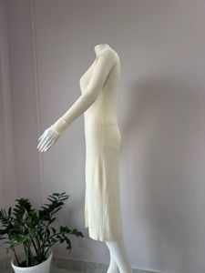 ZARA RIBBED V NECK CUFFED SLEEVES