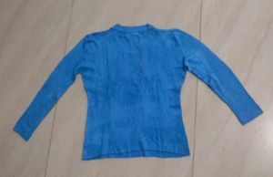 🆕💙BRAND NEW Blue Ribbed Knit Top💙🆕