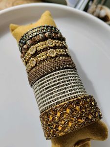 Combo Of 7 Bangles