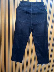 Wide Leg Cropped Jeans
