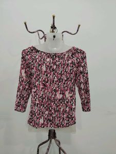 Mango 3/4 Sleeve Top