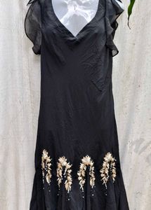 Floral Detail Black Dress