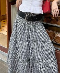 Gingham pinterest black and white skirt