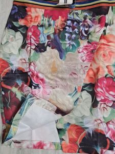 women skirt