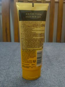 Lakme Sunexpert