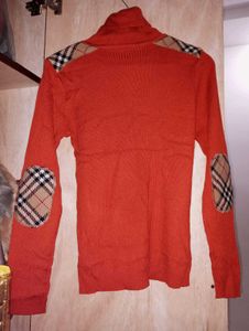 Y2K Burberry Knit Turtleneck