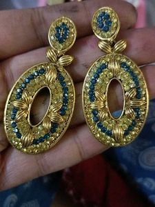 Elegant Gold Earrings