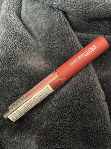 Maybelline Lipstick.🧞‍♀️