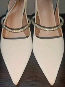 Elegant Grey white Heels