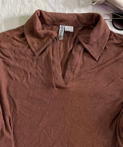 Brown Cropped T-shirt