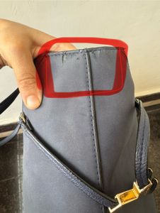 new Victoria&#39;s Secret Tote Bag( check flaws)