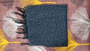 Black Saree Without Blouse