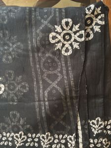 Black And White Cotton Silk Saree