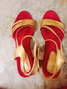 Red Velvety Heel