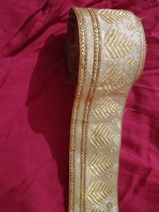 Gold Embroidered Lace - Approx 8 Mt