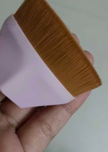 Foundation Brush