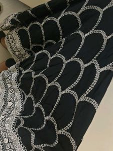 Chic Black &amp; White Sundress