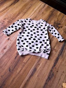 H&amp;M Cute Polka Dot t shirt