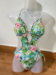 Cute Swimwear  No Defects 🤌🏻