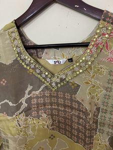 SALE:: Pure Chinnon Asymmetrical Kurta Set