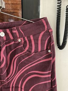 Patterned Wide Leg Jeans