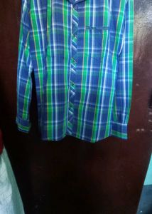 Blue & Green Plaid Button-Down Shirt