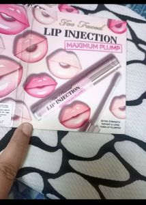 Too Faced Lip Injection Maximum Plump