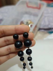 Black Bead Drop Earrings
