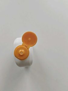 UV Doux Face Cleanser
