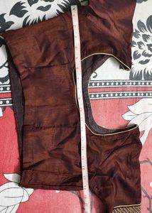 Beautiful Saree With Stitched Blouse.