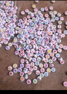 150 Pcs Letter Beads