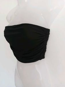 Chic Black Bandeau Top