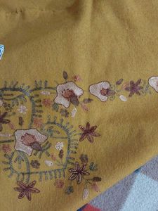 beautiful pure woollen shawls