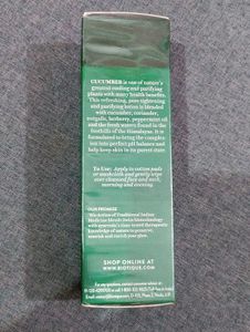 Biotique Cucumber Pore Tightening Toner