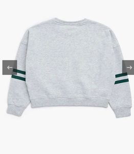 Graphic Cropped Sweatshirt