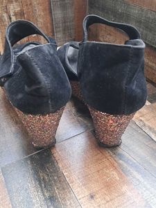 Pinterest Glitter Black Wedges Heels